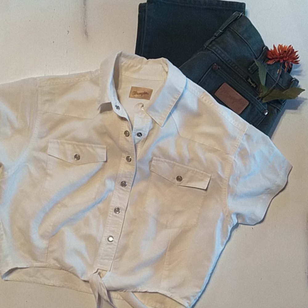 Vintage Wrangler Pearl Snap Crop Top